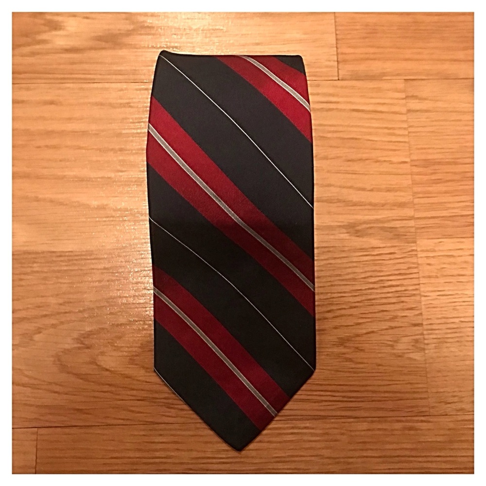 {Christian Dior} Silk Tie